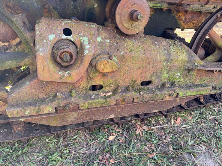 caterpillar-2-ton-image-34