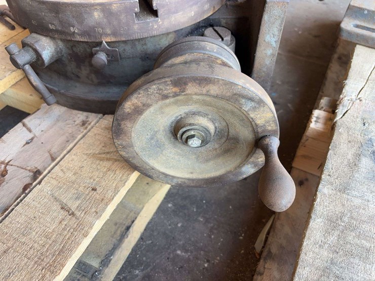 troyke-12”-horizontal/vertical-rotary-table-image-7