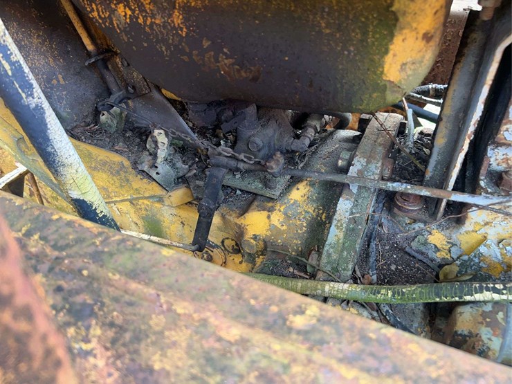 minneapolis-moline-diesel-backhoe-image-54