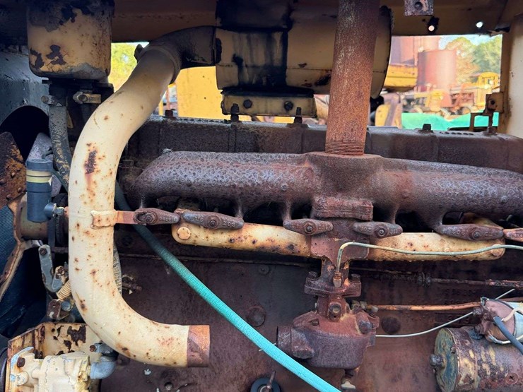 oliver-forklift-image-14