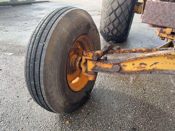 minneapolis-moline-jet-star-3-image-37