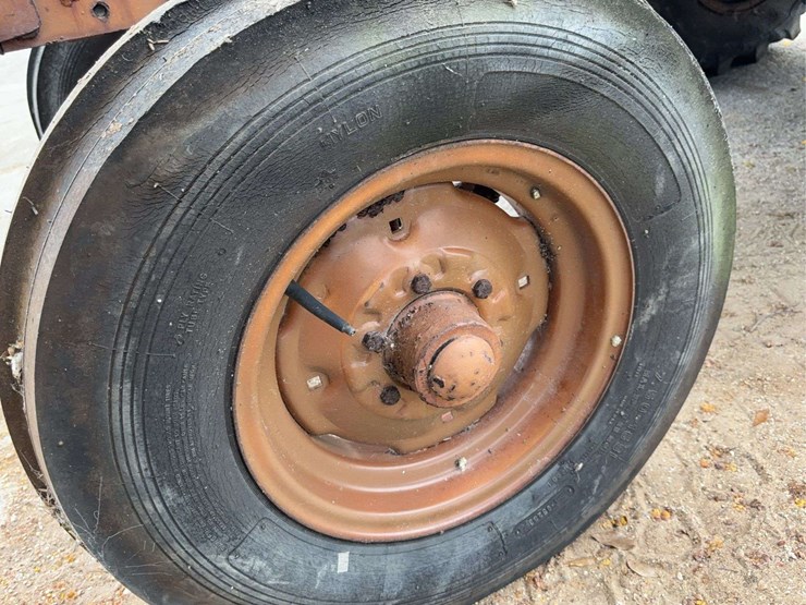 minneapolis-moline-lp-orchard-image-24