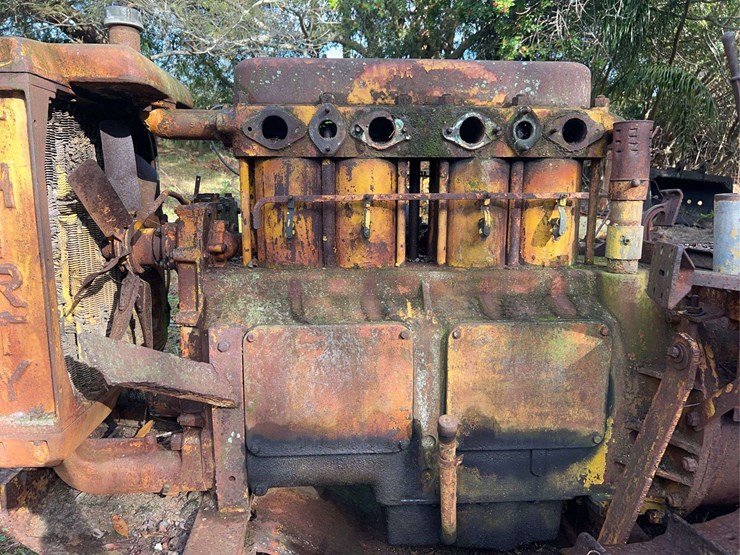 caterpillar-thirty-image-32