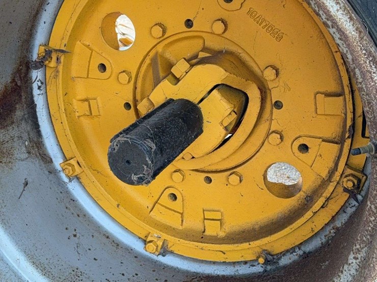 minneapolis-moline-g1000-image-53