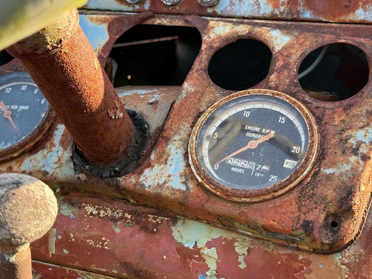 oliver-1900-diesel-fwa-image-15