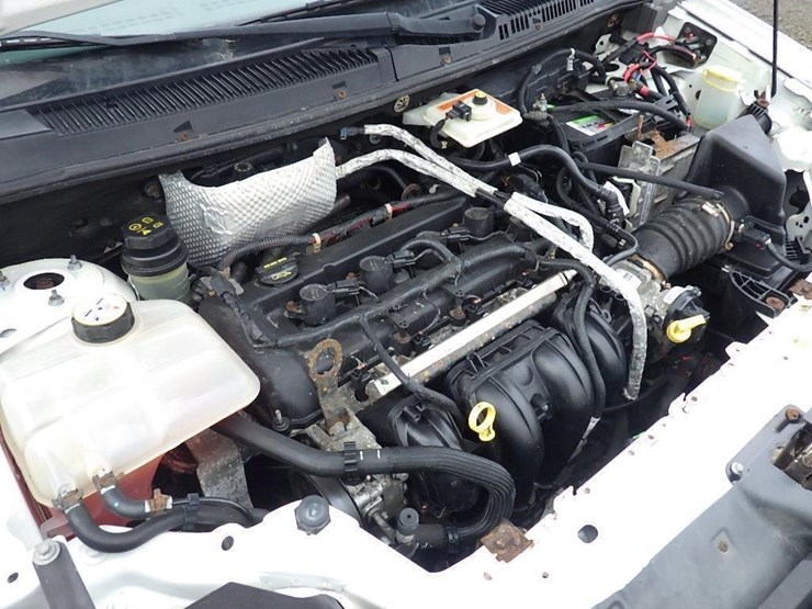 2013-ford-transit-image-12