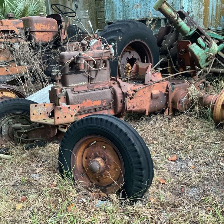 Minneapolis Moline PKG-57 Parts Tractor