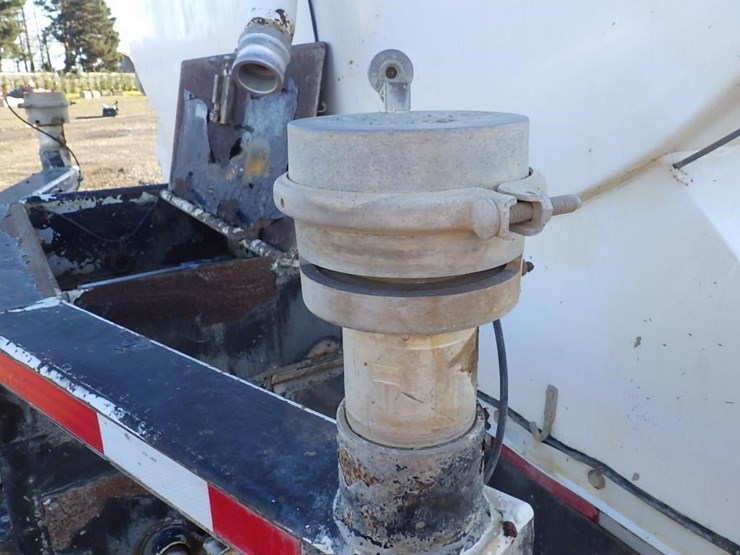 2015-ford-f750-image-13