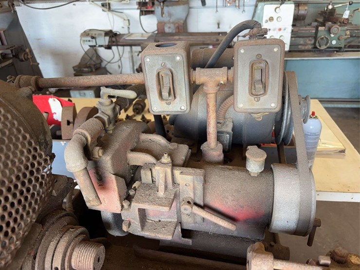 van-norman-piston-turning-&-grinding-machine-image-15