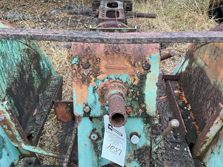 minneapolis-moline-parts-tractor-image-2