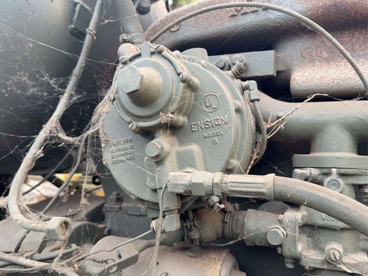 minneapolis-moline-m5-image-13