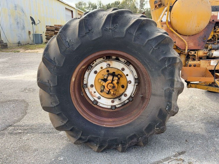 minneapolis-moline-jet-star-3-image-35