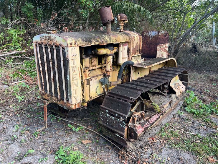 caterpillar-twenty-image-1