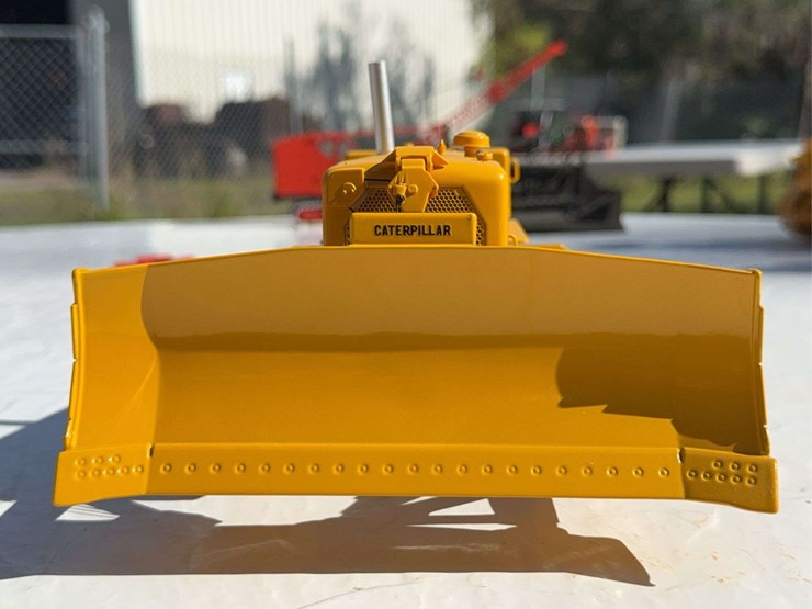 caterpillar-d9-image-3