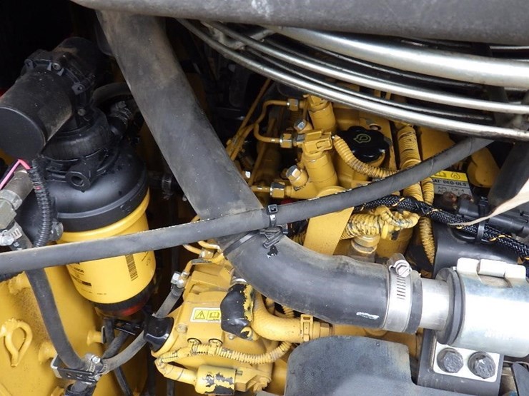 caterpillar-226d3-image-10