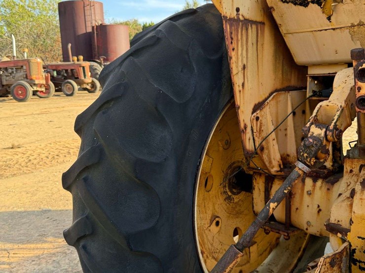 minneapolis-moline-g1000-image-26