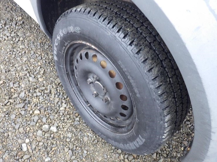 2013-ford-transit-image-15