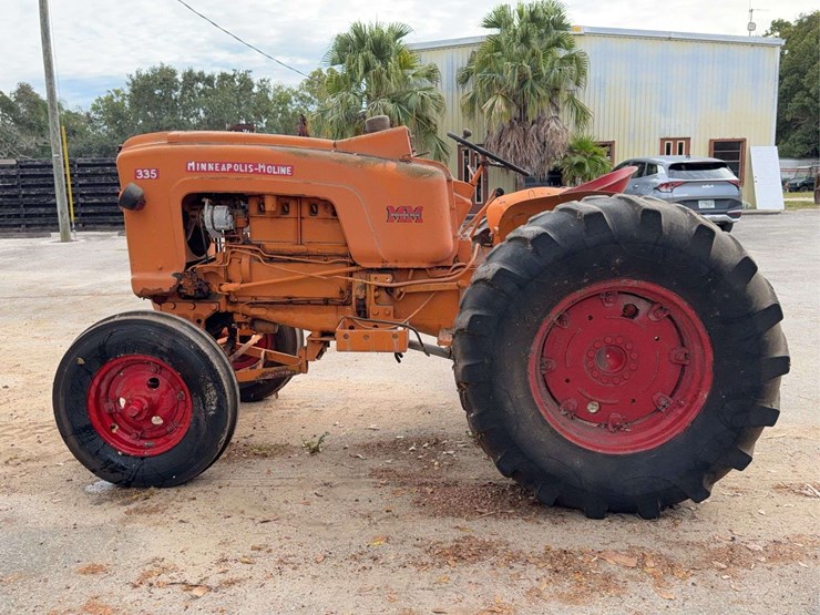 minneapolis-moline-335-image-5