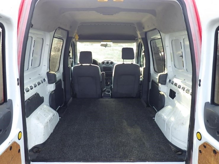 2013-ford-transit-connect-image-9
