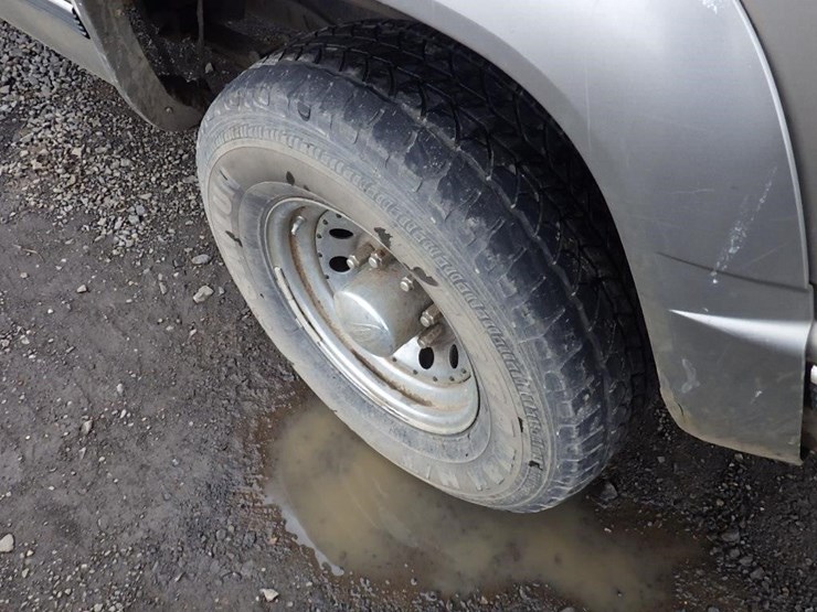 1999-chevrolet-3500-image-13