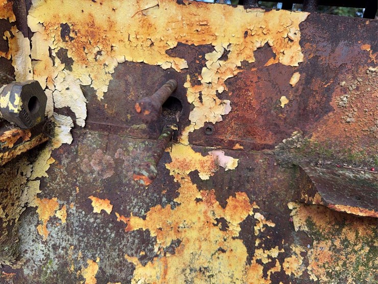 caterpillar-2-ton-crawler-image-11