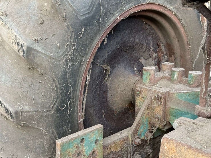 massey-ferguson-98-image-44