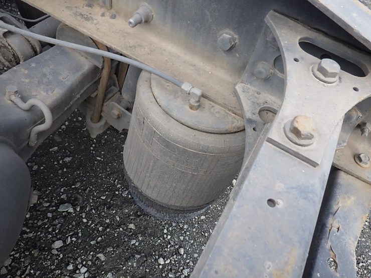 2009-international-prostar-image-13