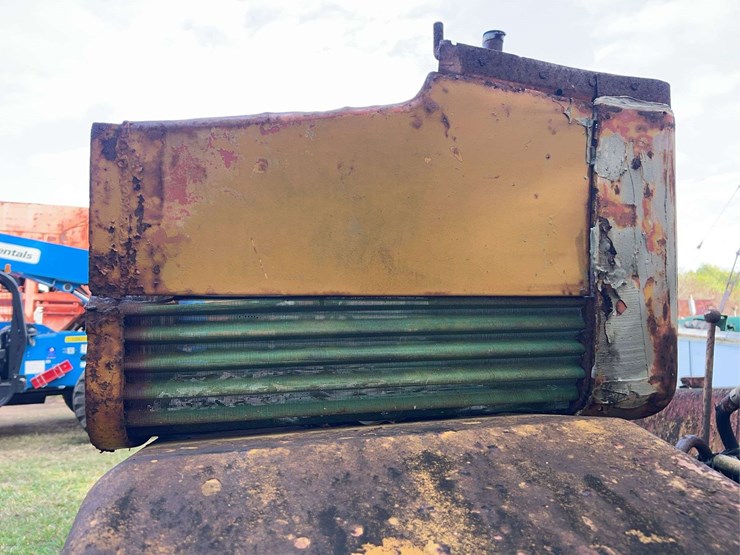 john-deere-840-image-31