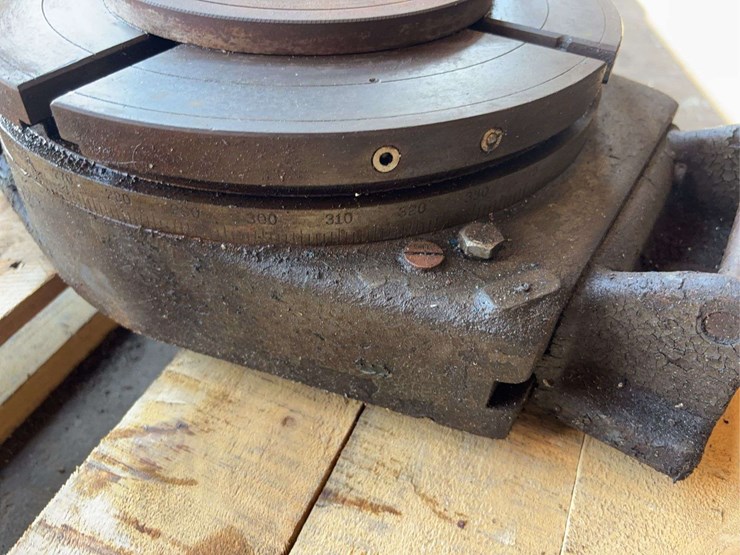 bridgeport-12”-rotary-table-image-8