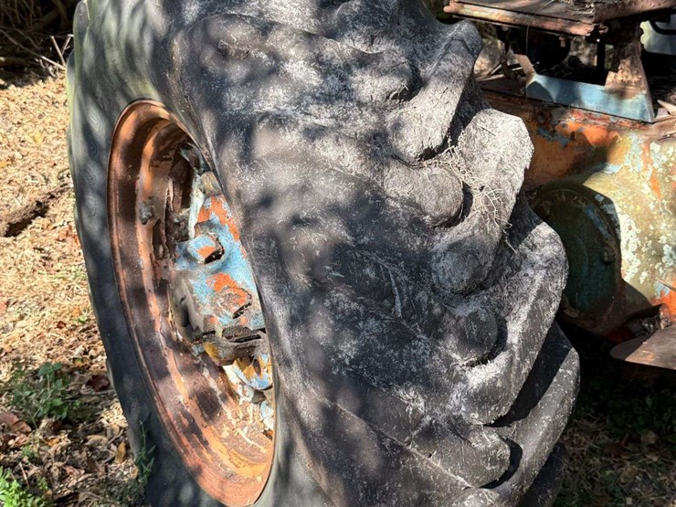 minneapolis-moline-big-mo-500-image-19