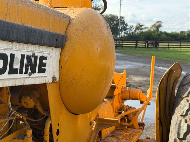 minneapolis-moline-jet-star-3-image-27