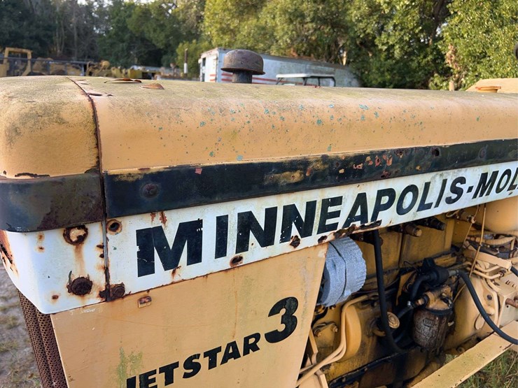 minneapolis-moline-jet-star-3-image-17