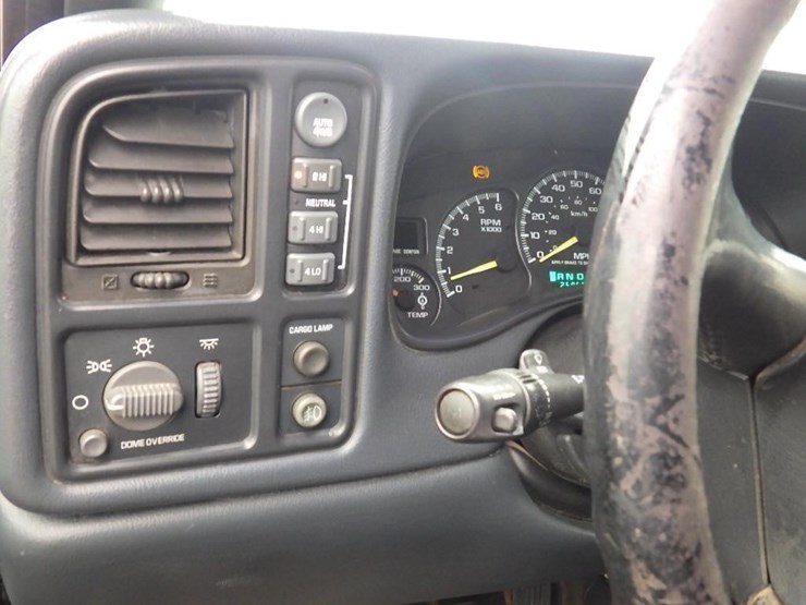 1999-chevrolet-2500-image-24