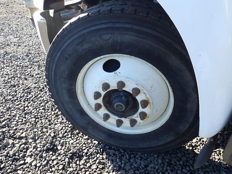 2015-ford-f750-image-26