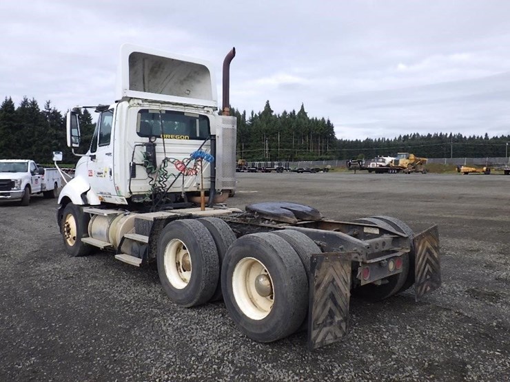 2009-international-prostar-image-7