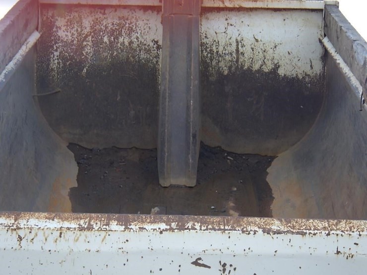 2007-international-7600-image-9