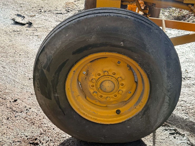 minneapolis-moline-jet-star-3-image-41