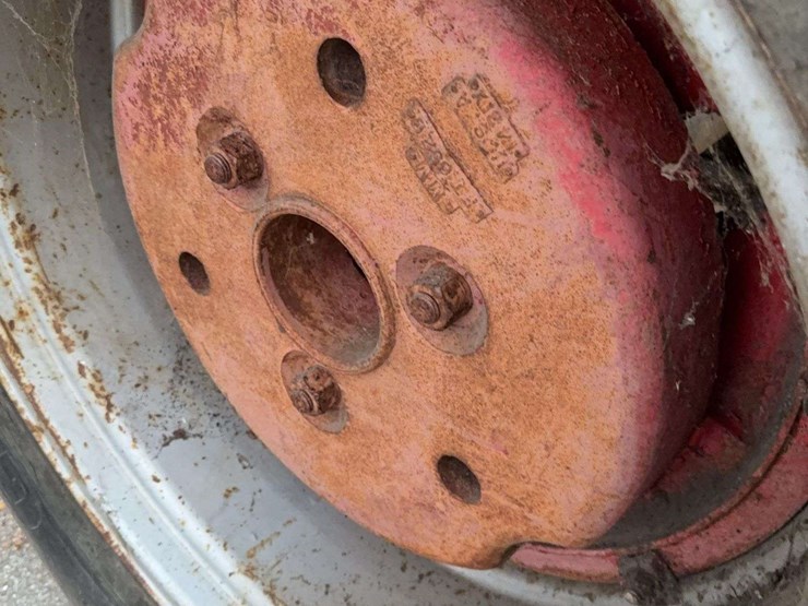 massey-ferguson-95-image-55