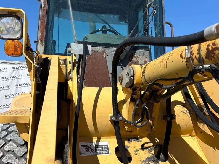 2002-deere-544h-image-30