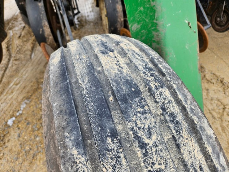 john-deere-15-image-38