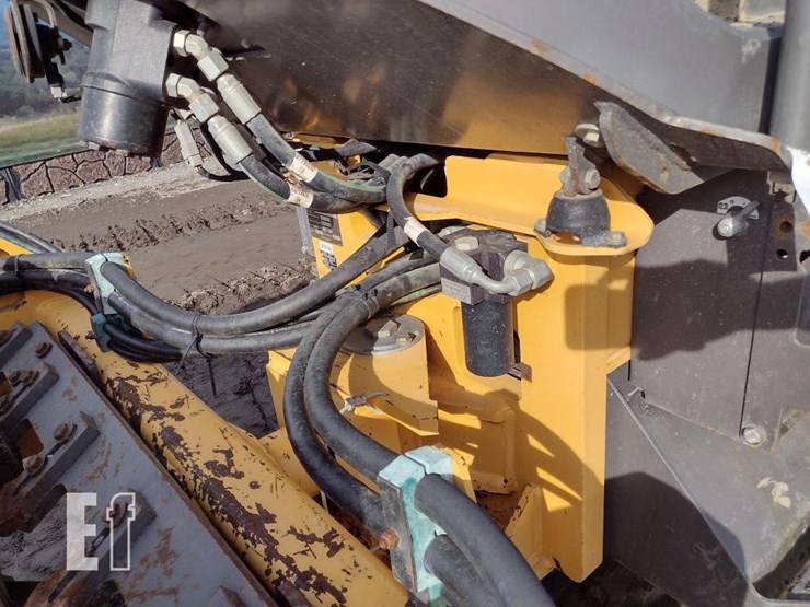 2017-volvo-sd45b-image-19