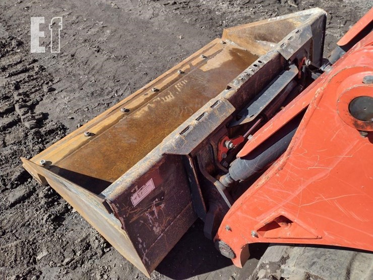 kubota-svl75-2-image-18