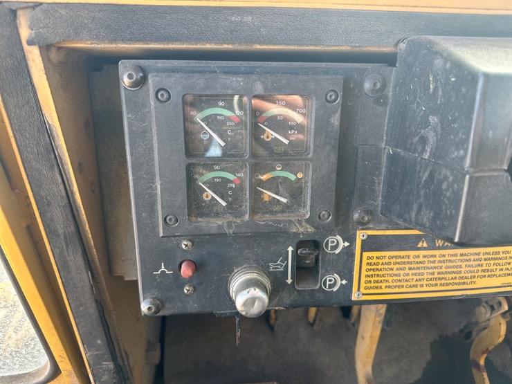 caterpillar-d5c-image-33