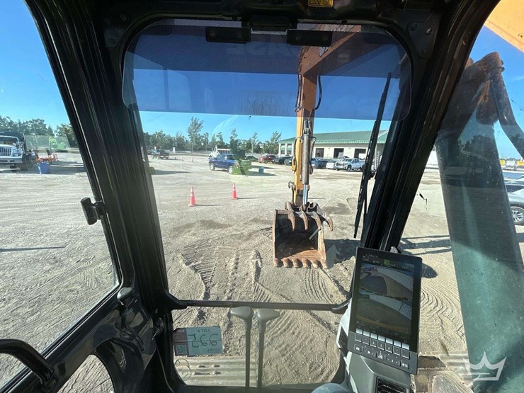 2022-case-cx220e-hydraulic-excavator-image-31