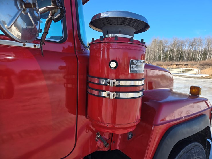 2000-mack-rd688s-image-18