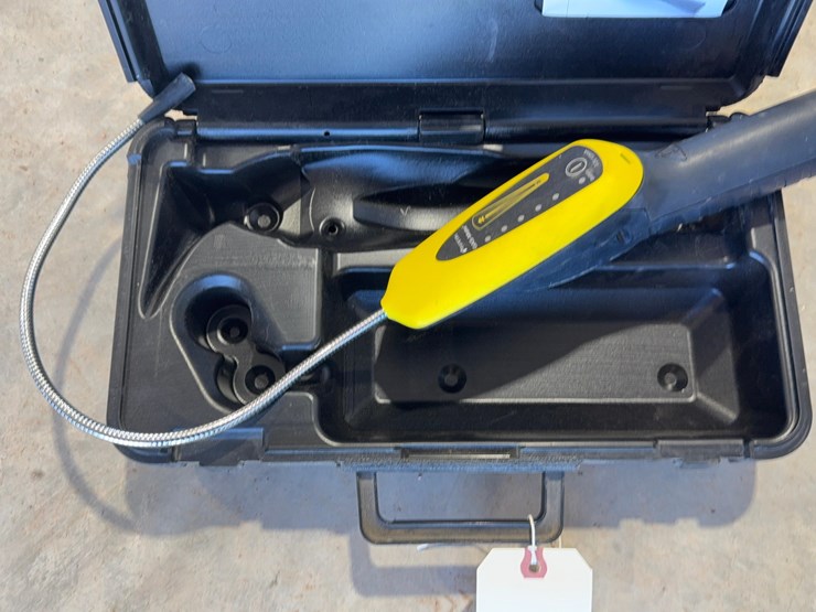 gas-leak-detector-image-3