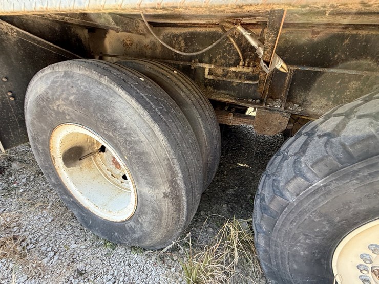 2007-moor-rig-xj60-dd-104'-200k-5-axle-well-service-workover-rig-image-15