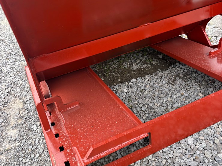 #1004-•-self-dumping-hopper-image-3