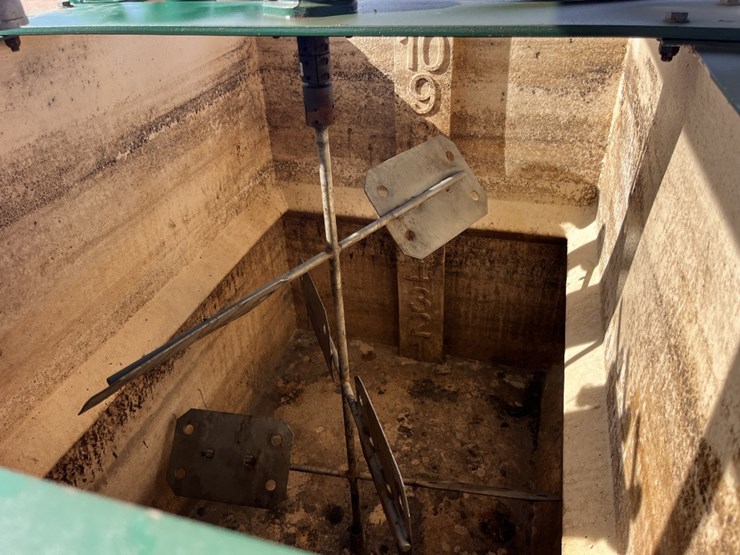 2008-kenworth-t800-image-18