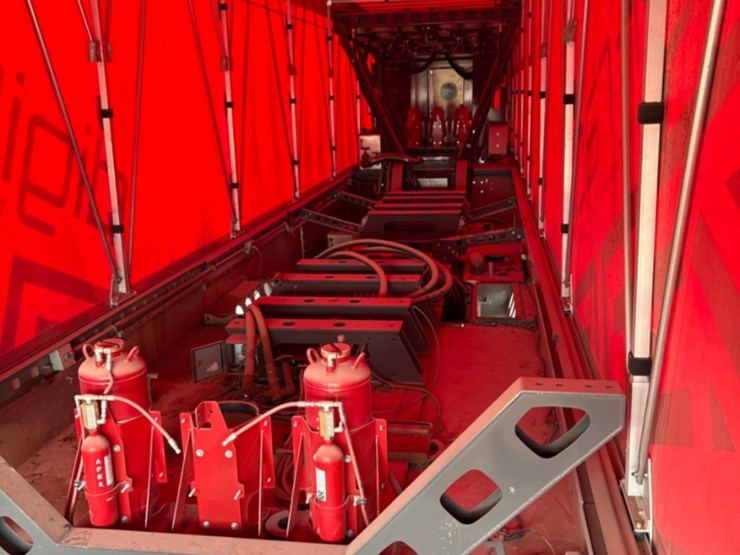 2020-trycorp-53-x-9-4-axle-digifrac-trailer-image-7